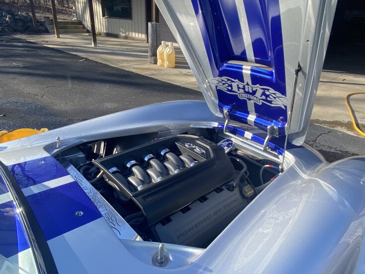 Thumbnail Photo undefined for 1966 AC Cobra-Replica